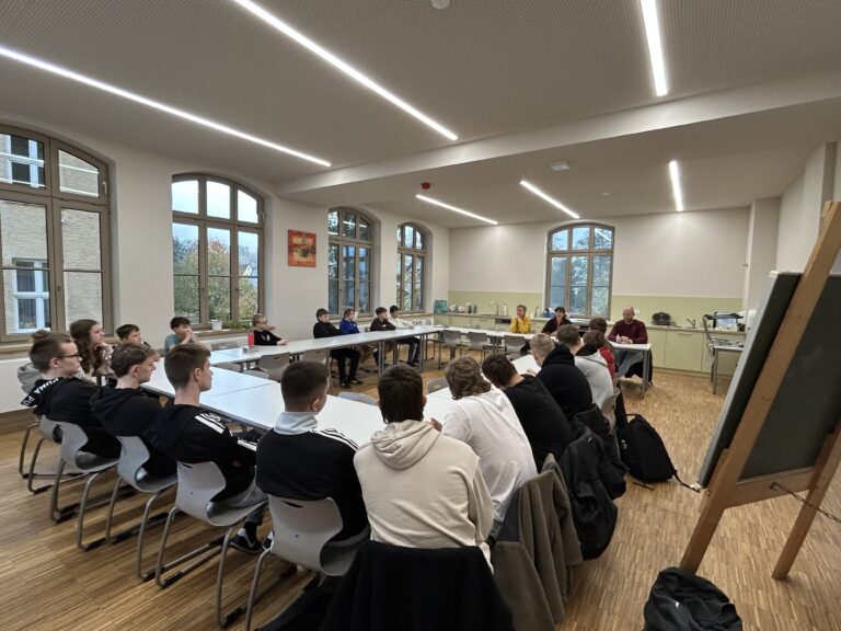 Schüler- und Klassensprechertreffen mit Bürgermeisterin Silke Fischer